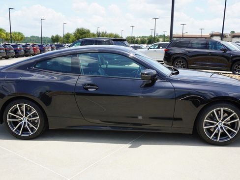 Used 2022 BMW 430i Coupe w/ Convenience Package RWD image 4