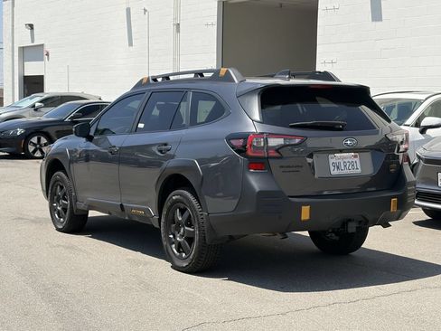 Used 2025 Subaru Outback Wilderness AWD/4WD image 4