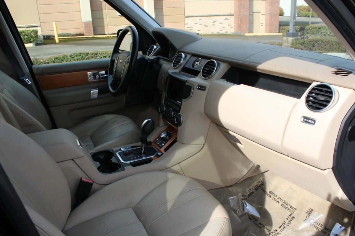Used 2010 Land Rover LR4 HSE AWD/4WD image 33