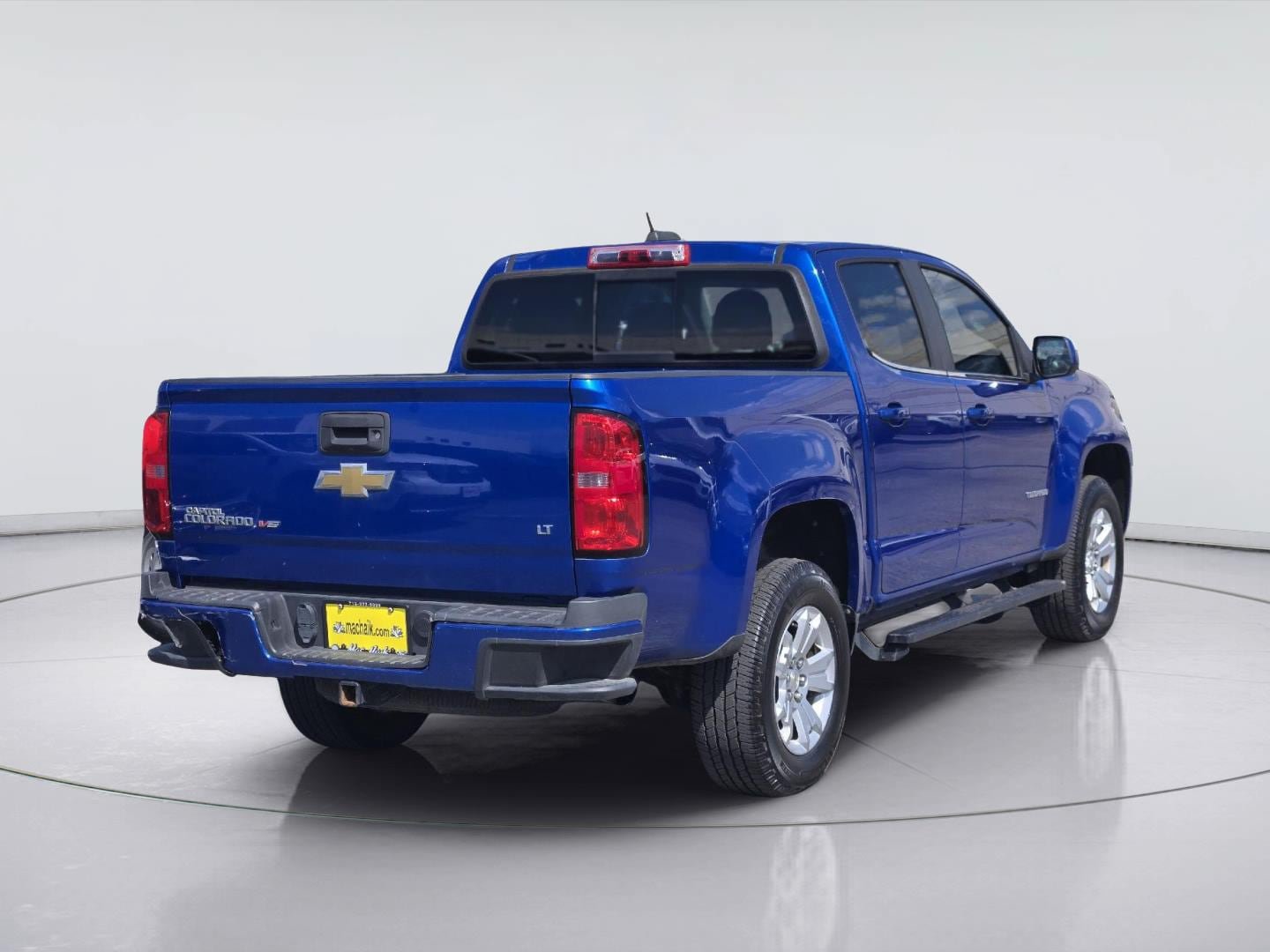 Used 2019 Chevrolet Colorado LT w/ LT Convenience Package RWD image 8