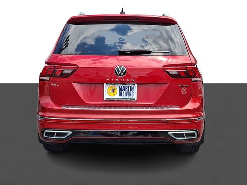 Used 2024 Volkswagen Tiguan SEL R-Line AWD/4WD image 5