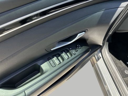 Certified 2024 Hyundai Santa Cruz SEL FWD image 16