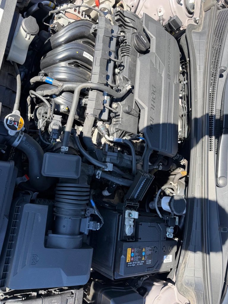 Used 2023 Hyundai Elantra SEL FWD image 11