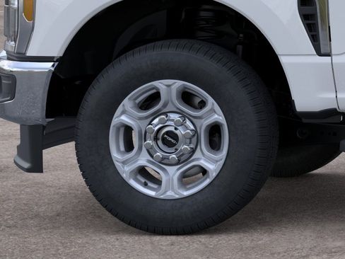 New 2026 Ford F350 XLT AWD/4WD image 19