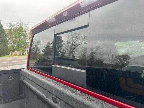 Used 2019 GMC Sierra 1500 AT4 w/ AT4 Premium Package AWD/4WD image 10