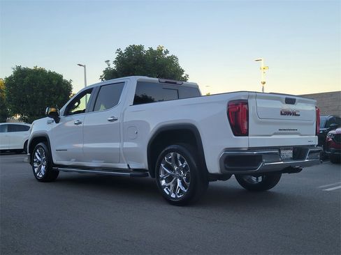 Used 2020 GMC Sierra 1500 SLT w/ SLT Premium Plus Package image 2
