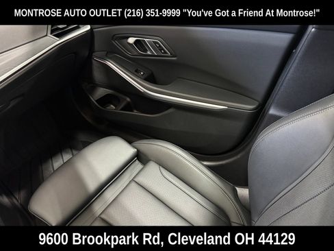 Used 2023 BMW 330i xDrive Sedan AWD/4WD image 42