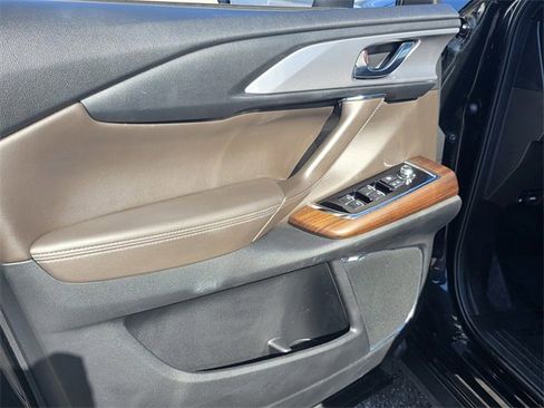 Used 2023 MAZDA CX-9 Signature image 8