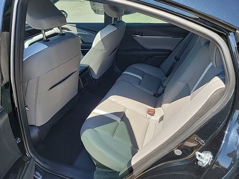 Used 2025 Toyota Camry SE w/ Multimedia Upgrade Package image 12