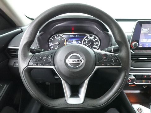 Used 2022 Nissan Altima 2.5 SV image 20