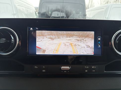 New 2026 Mercedes-Benz Sprinter 2500 image 18