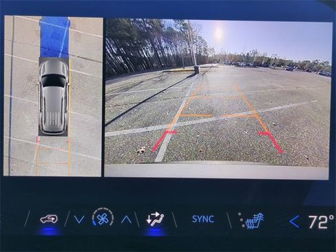 Used 2024 Chevrolet Traverse Z71 image 21