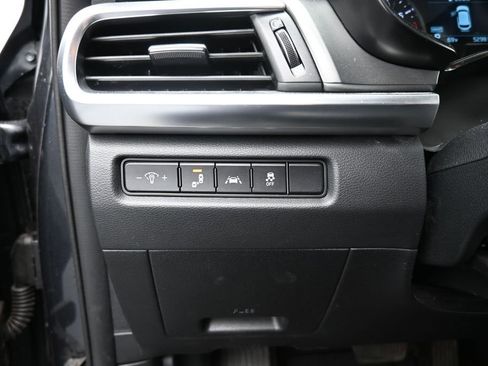 Used 2022 Kia Telluride LX AWD/4WD image 21