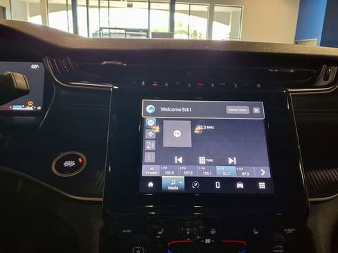 Used 2024 Jeep Grand Cherokee L Laredo AWD/4WD image 23