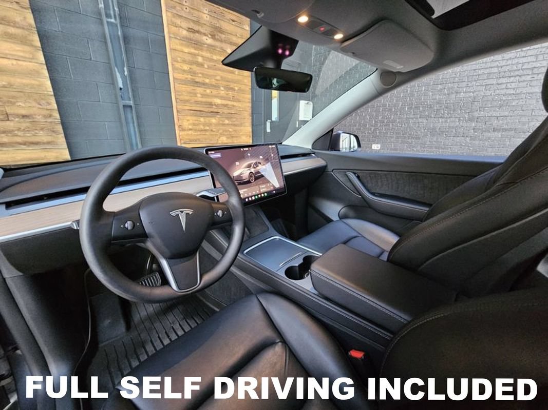 Used 2022 Tesla Model Y Long Range AWD/4WD image 2