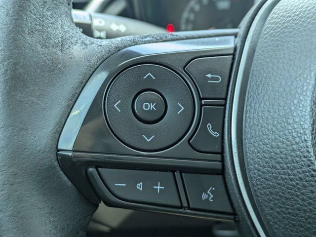 Used 2022 Toyota Corolla Cross LE w/ Moonroof Package FWD image 24