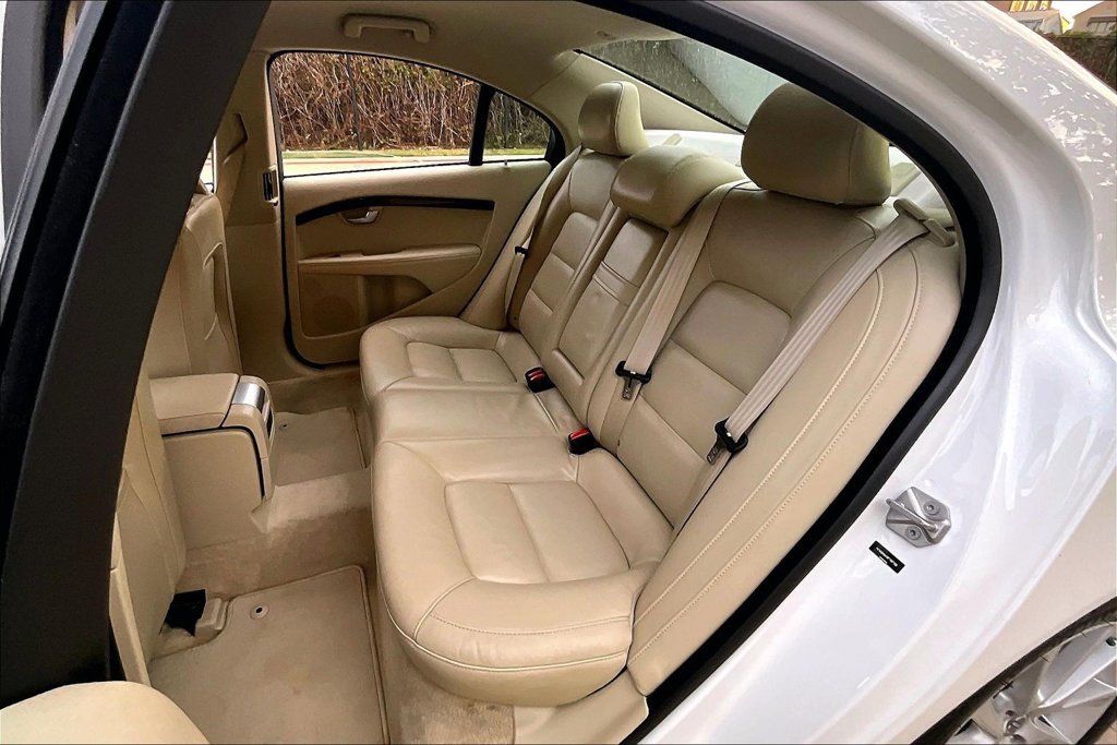 Used 2015 Volvo S80 T5 FWD image 35