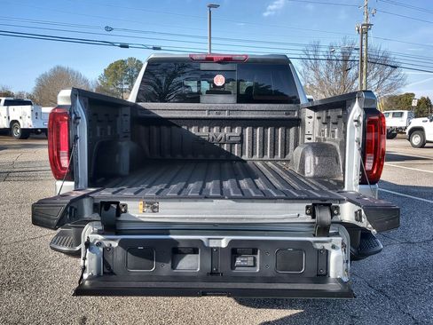 New 2026 GMC Sierra 1500 AT4X image 27