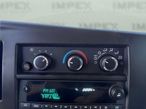 Used 2023 GMC Savana 2500 w/ Driver Convenience Package RWD image 15