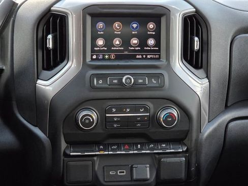 Used 2021 Chevrolet Silverado 1500 Custom image 11