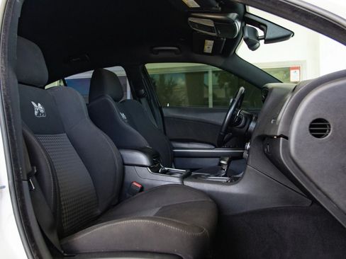 Used 2019 Dodge Charger Scat Pack RWD image 22