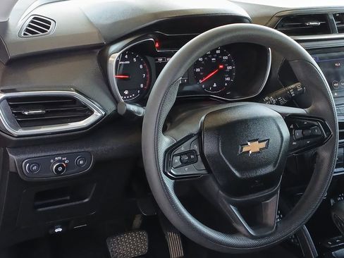 Used 2022 Chevrolet TrailBlazer LT image 18