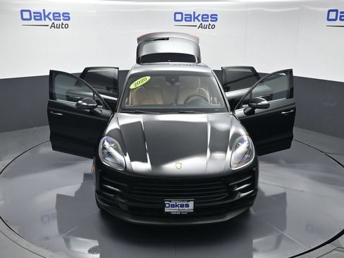 Used 2020 Porsche Macan AWD/4WD image 56