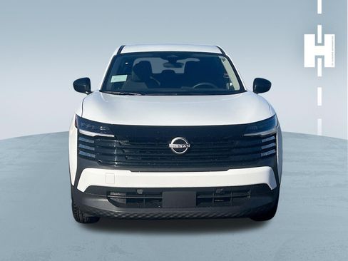 Used 2026 Nissan Kicks S FWD image 2
