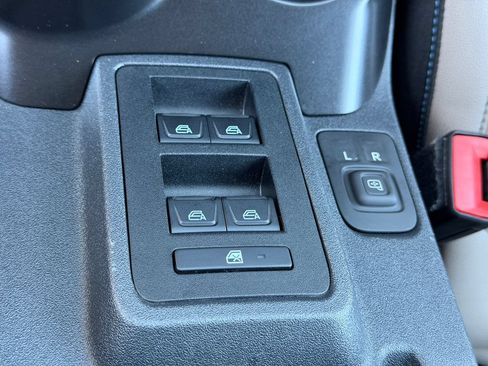 Used 2023 Ford Bronco Wildtrak AWD/4WD image 31