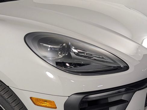 New 2026 Porsche Macan S AWD/4WD image 15
