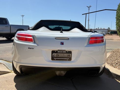 Used 2009 Saturn Sky w/ Premium Trim Package RWD image 6