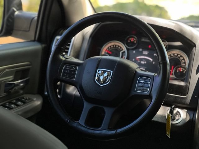 Used 2018 RAM 1500 Big Horn AWD/4WD image 30