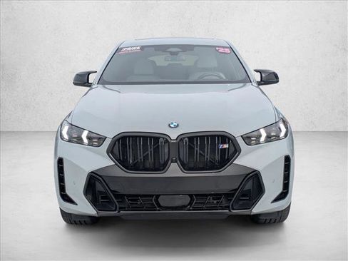 Used 2025 BMW X6 M60i w/ Climate Comfort Package image 2