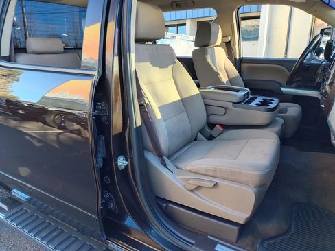 Used 2018 Chevrolet Silverado 2500 LT w/ LT Convenience Package image 25