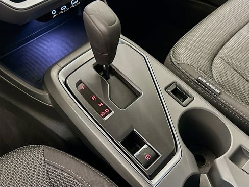 Used 2024 Subaru Crosstrek 2.0i Premium image 24