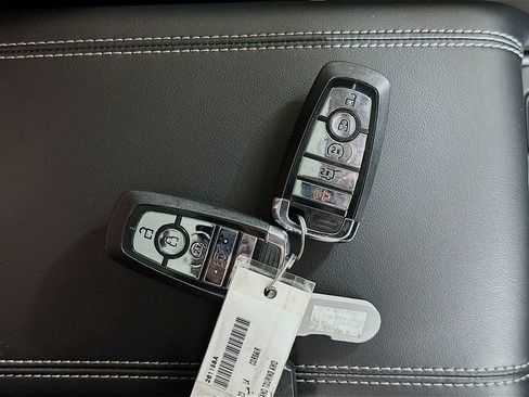 Used 2023 Lincoln Corsair Grand Touring w/ Equipment Group 301A image 35