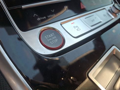 New 2026 Audi SQ8 Prestige image 19