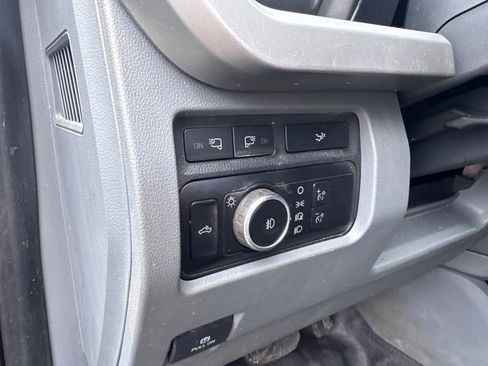Used 2023 Ford F250 XLT w/ XLT Premium Package AWD/4WD image 12