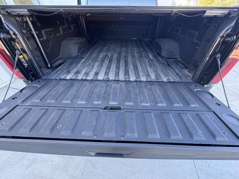 Used 2024 GMC Sierra 2500 Denali Ultimate image 32