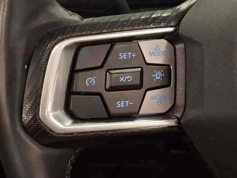 Used 2025 Ford Mustang Convertible RWD image 19
