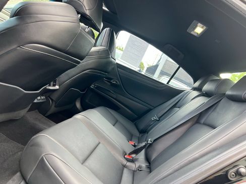 Used 2020 Lexus ES 350 F Sport w/ Accessory Package FWD image 45
