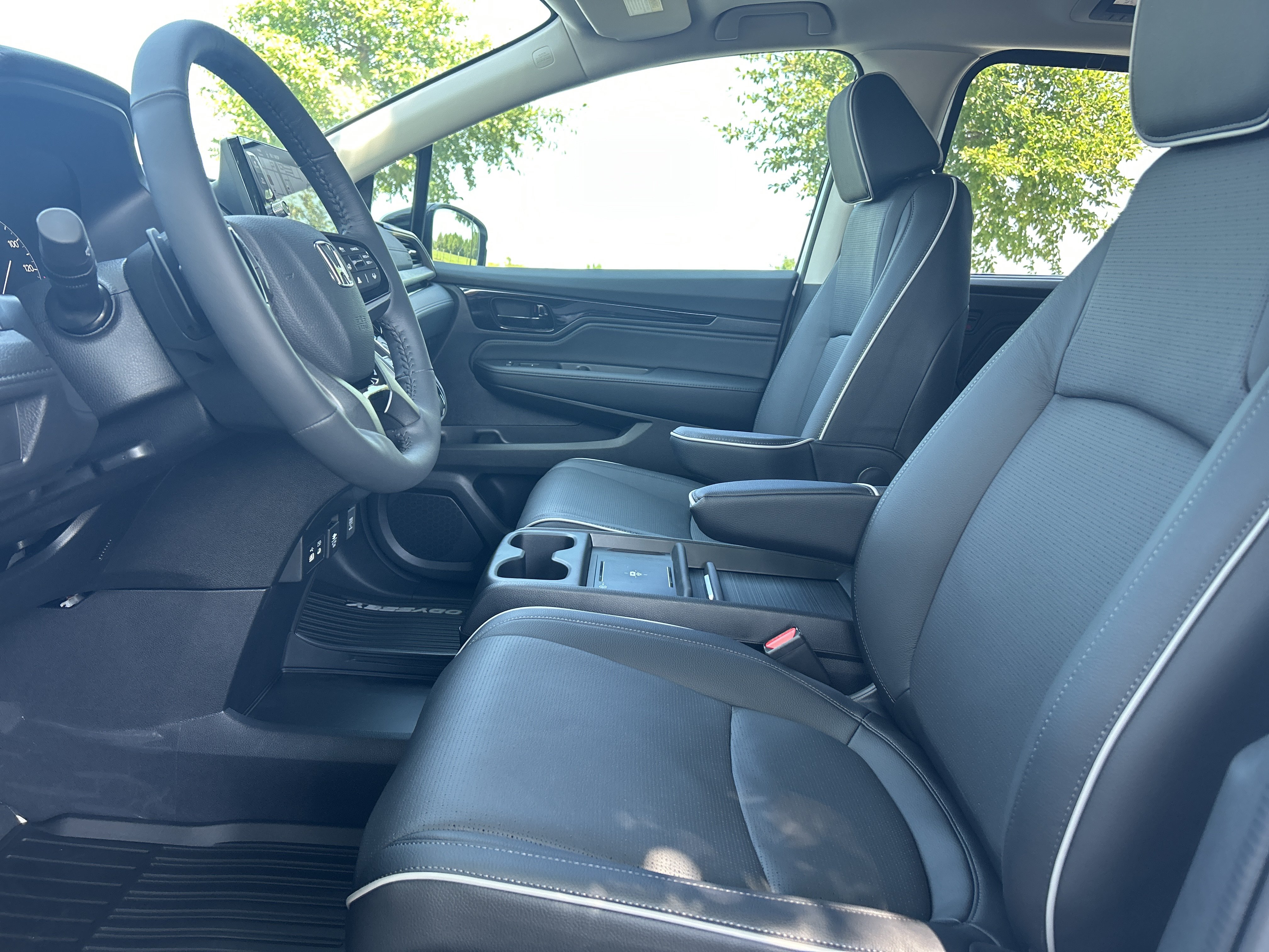 New 2026 Honda Odyssey Elite image 23