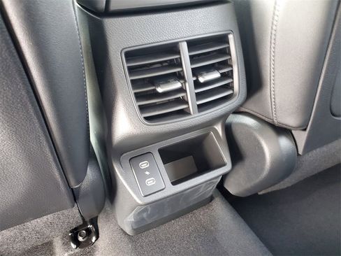 New 2026 Kia Seltos SX image 30