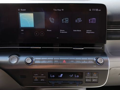 Used 2024 Hyundai Kona SEL FWD image 30