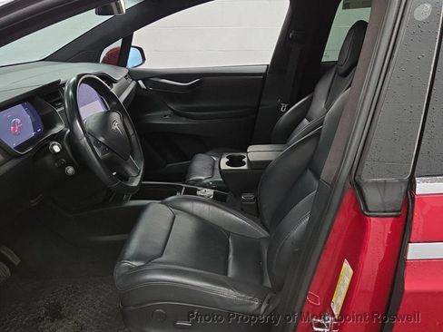 Used 2018 Tesla Model X 100D AWD/4WD image 2