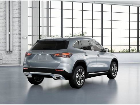 New 2026 Mercedes-Benz GLA 250 4MATIC image 22