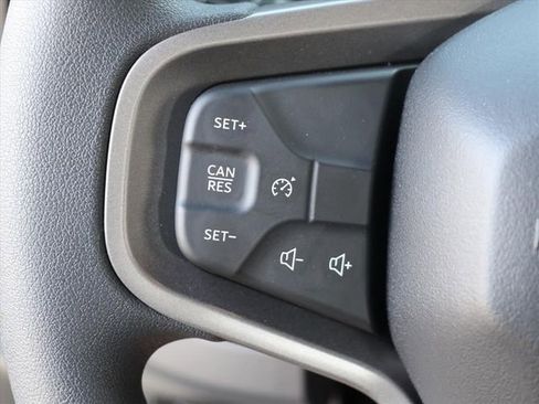 New 2025 Ford Bronco Base image 29