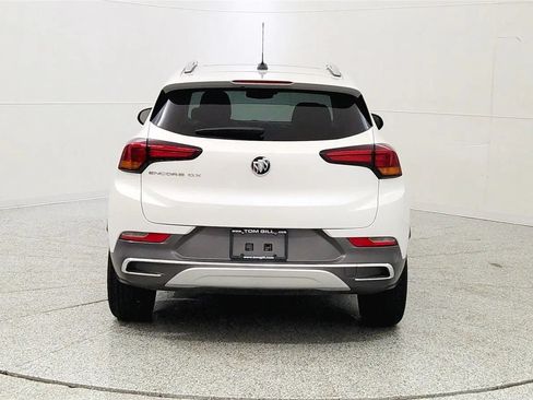 Used 2023 Buick Encore GX Essence w/ Experience Buick Package FWD image 6