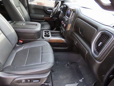 Used 2022 Chevrolet Silverado 1500 High Country image 12