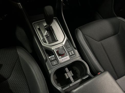 Used 2020 Subaru Forester Premium AWD/4WD image 11